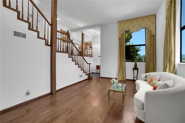 2524 Ivan Hill Terrace, Los Angeles, CA 90039