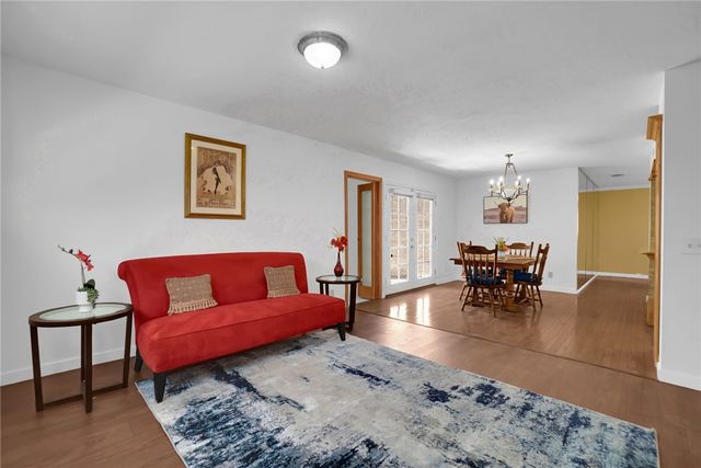 2524 Ivan Hill Terrace, Los Angeles, CA 90039