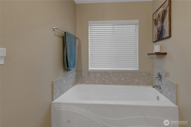 8905 Corona Street NE, Lacey, WA 98516