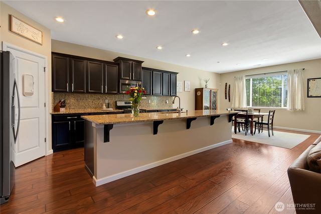 8905 Corona Street NE, Lacey, WA 98516