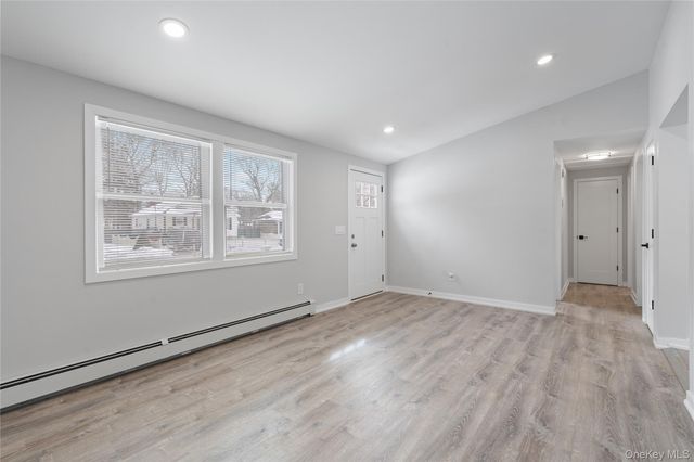 16 Market Street, Mastic Beach, NY 11951