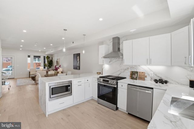 1739 INDEPENDENCE AVE SE, Washington, DC 20003