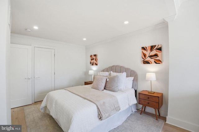 1739 INDEPENDENCE AVE SE, Washington, DC 20003