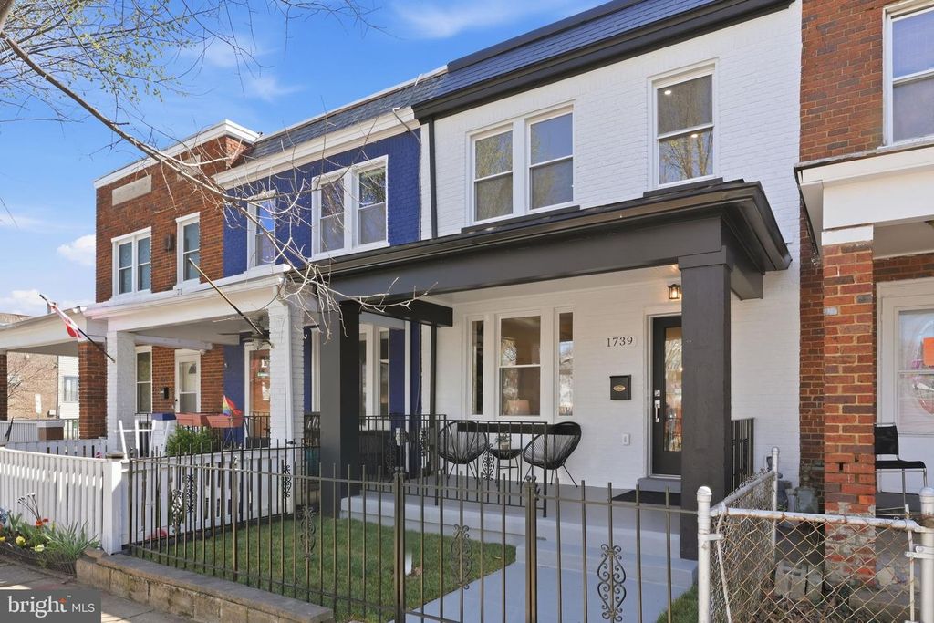 1739 INDEPENDENCE AVE SE, Washington, DC 20003