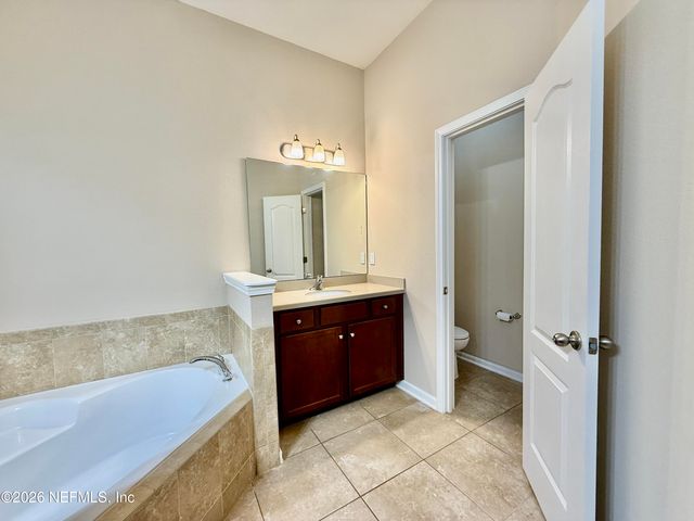 112 MORAYSHIRE Court, St. Johns, FL 32259