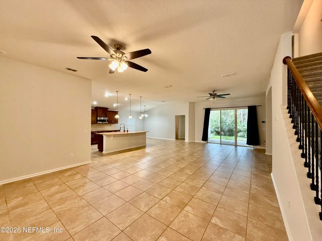 112 MORAYSHIRE Court, St. Johns, FL 32259