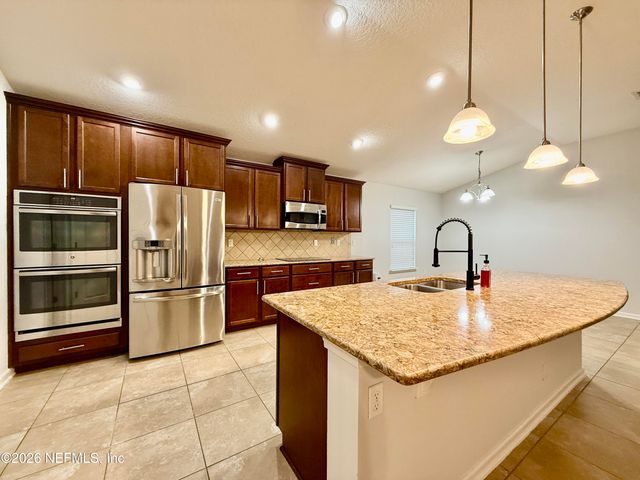 112 MORAYSHIRE Court, St. Johns, FL 32259