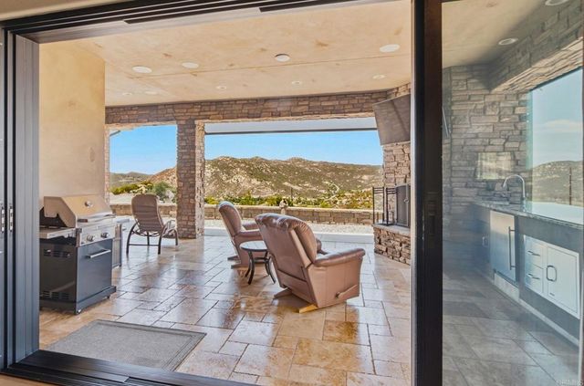 1781 Old Horse Trail, Alpine, CA 91901