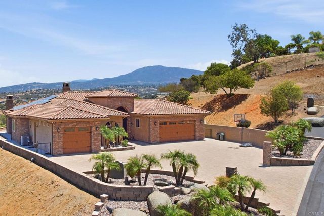 1781 Old Horse Trail, Alpine, CA 91901
