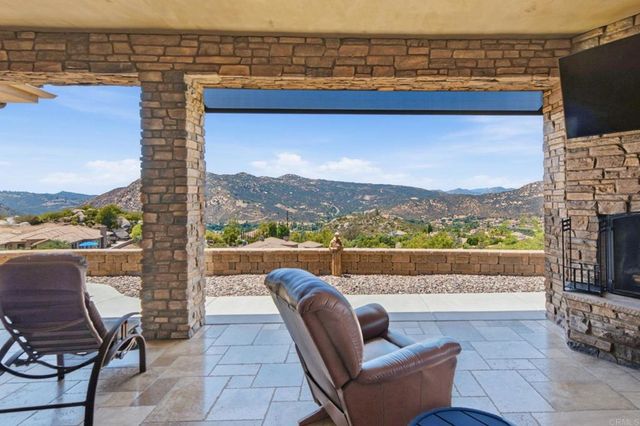 1781 Old Horse Trail, Alpine, CA 91901