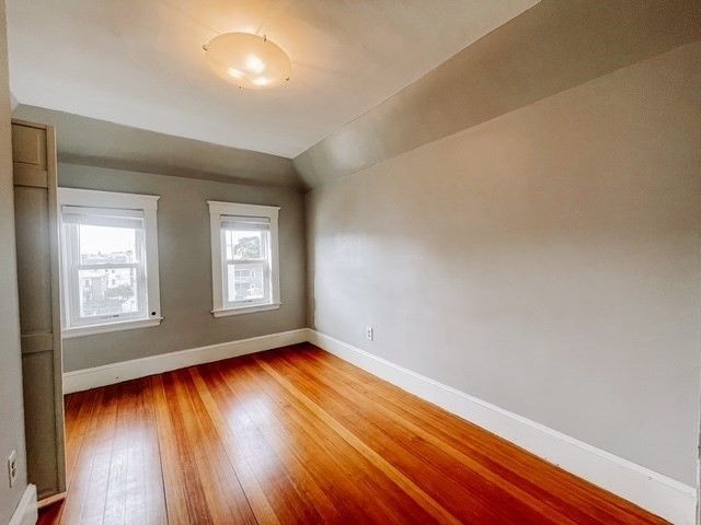 439 Ashmont St 439, Boston, MA 02122