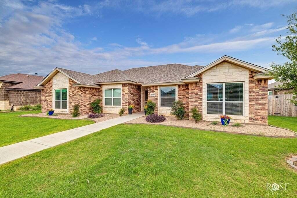 Image 2 of property listing at 5033 Scarlet Oak Drive, San Angelo, TX 76904