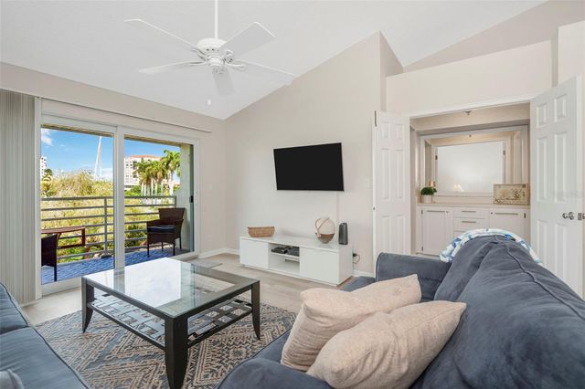 6011 BAHIA DEL MAR BOULEVARD 256, St Petersburg, FL 33715