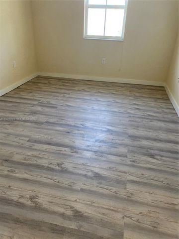 8800 NW 97th Ave 206, Doral, FL 33178