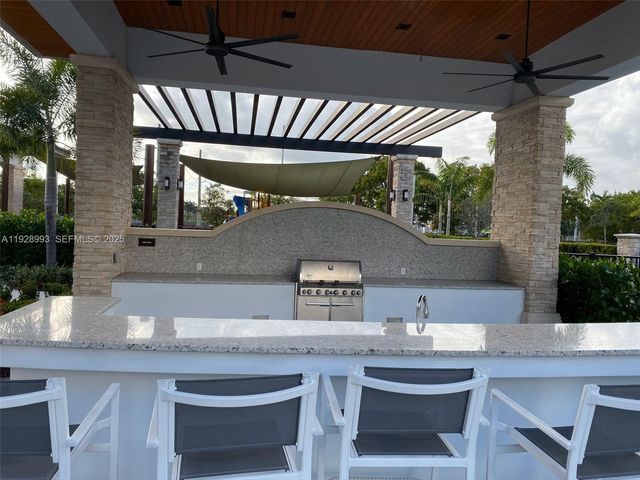 8800 NW 97th Ave 206, Doral, FL 33178