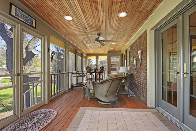 164 W Highland AVENUE, Burlington, WI 53105
