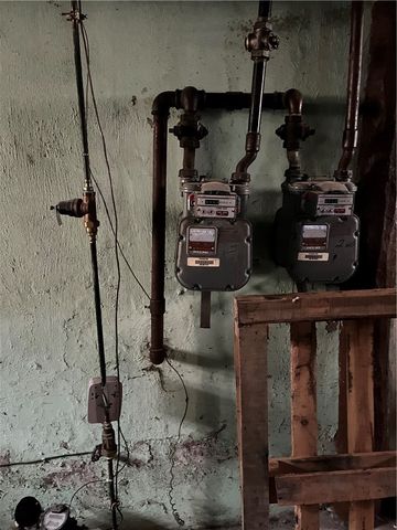 231 Maytide Street, Carrick, PA 15227