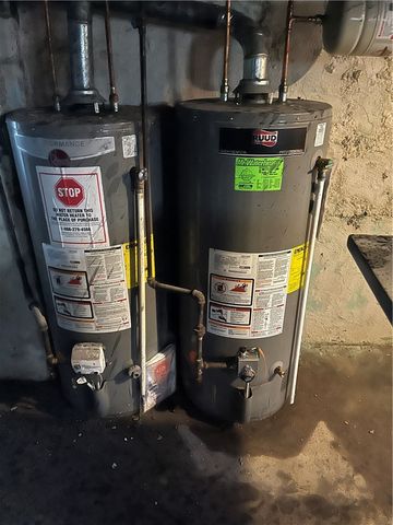 231 Maytide Street, Carrick, PA 15227