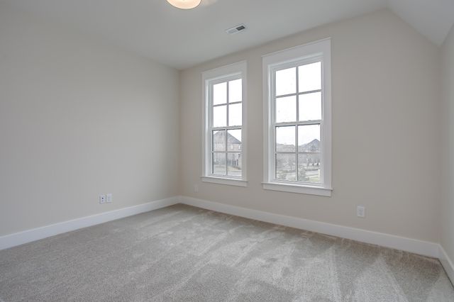 3388 Vinemont Drive, Thompsons Station, TN 37179