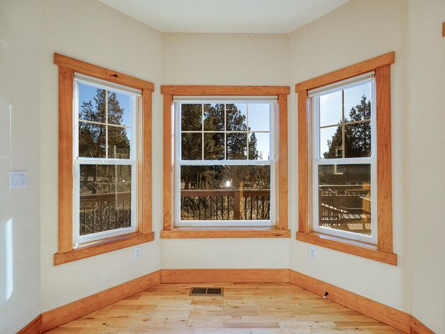 1140 Oregon Ash Circle, Klamath Falls, OR 97601