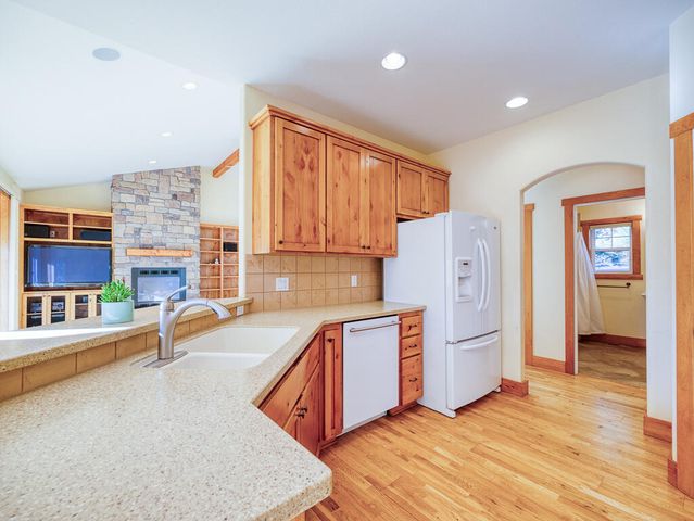 1140 Oregon Ash Circle, Klamath Falls, OR 97601