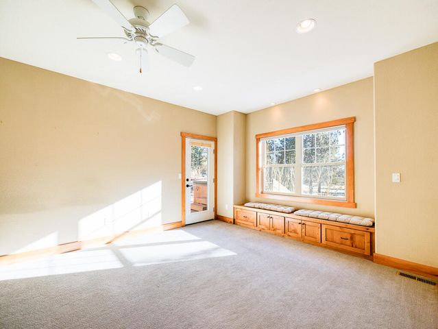 1140 Oregon Ash Circle, Klamath Falls, OR 97601