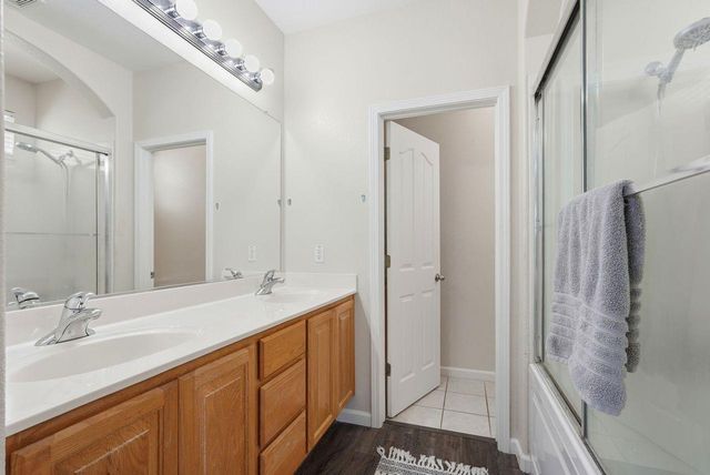 9576 Arcada Ct, Elk Grove, CA 95624