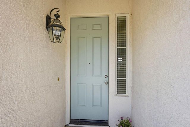 9576 Arcada Ct, Elk Grove, CA 95624