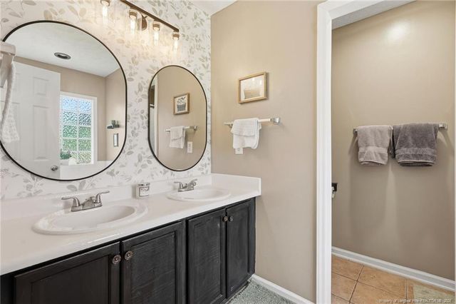 162 Belle Chase Drive, Raeford, NC 28376