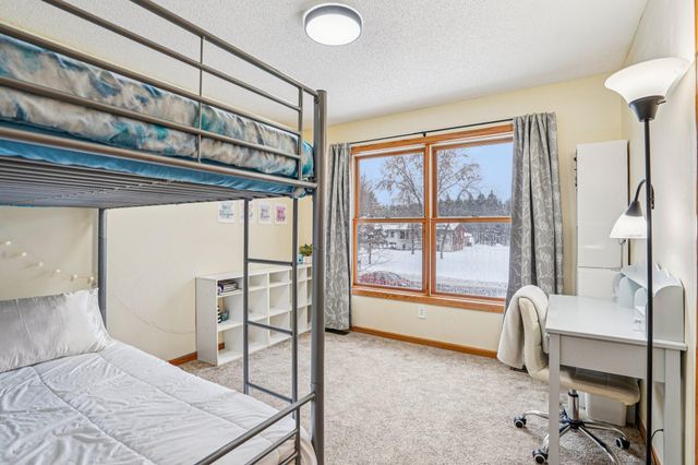 1760 209th Avenue NE, East Bethel, MN 55011