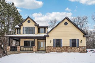 1760 209th Avenue NE, East Bethel, MN 55011