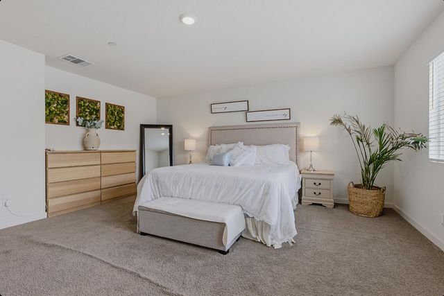 724 Independence Ave, Lincoln, CA 95648