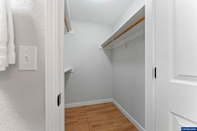 955 Wildflower St NE, Salem, OR 97301