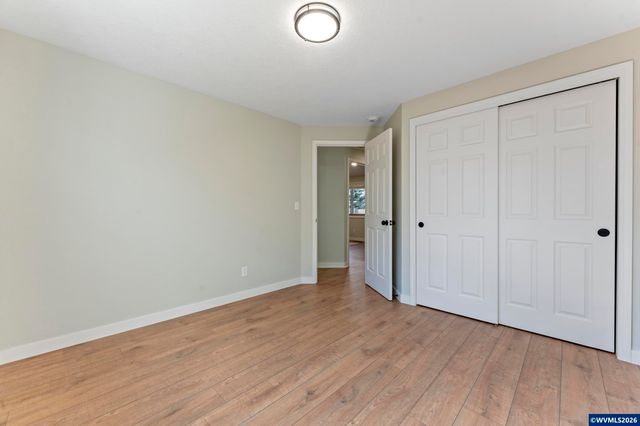 955 Wildflower St NE, Salem, OR 97301