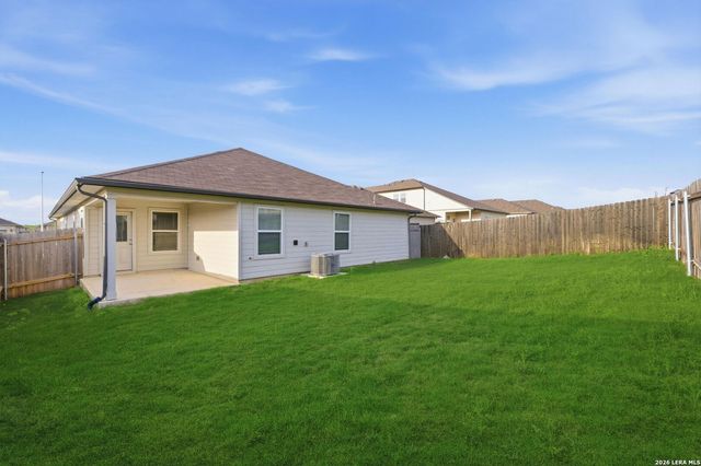 845 BAHIA PL, Seguin, TX 78155