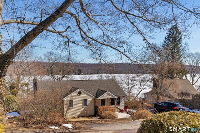 11 Lookout Drive, East Haddam, CT 06415