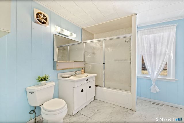 11 Lookout Drive, East Haddam, CT 06415