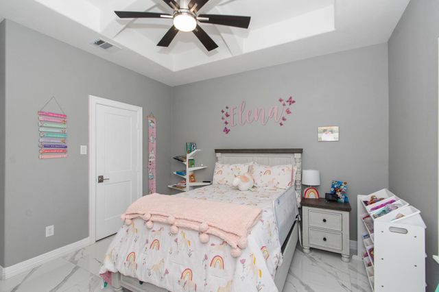 602 E Main Street, La Porte, TX 77571