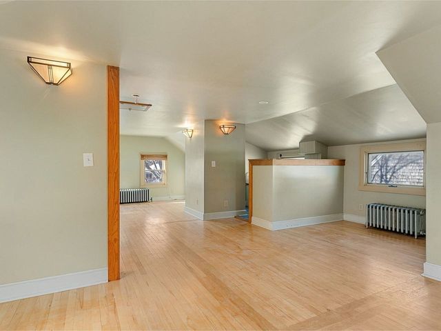 84 Charlotte Street, Burlington, VT 05401