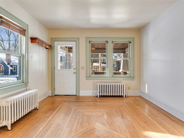 84 Charlotte Street, Burlington, VT 05401