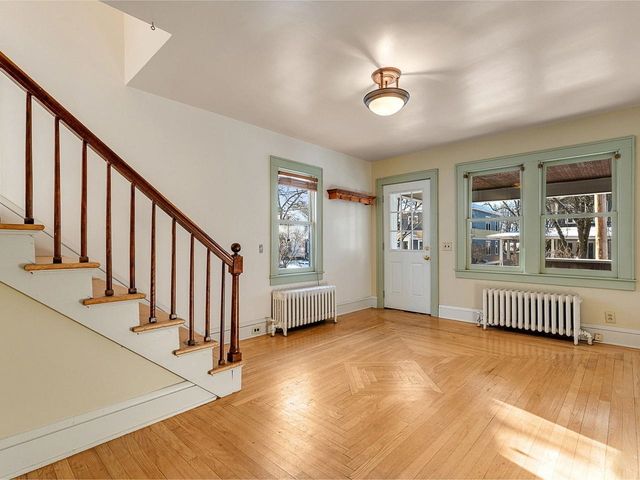 84 Charlotte Street, Burlington, VT 05401