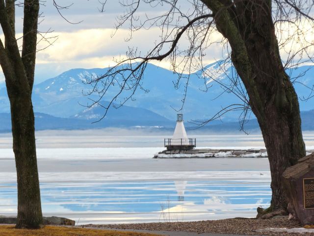 84 Charlotte Street, Burlington, VT 05401