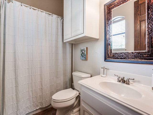 1601 Coyote Ridge, Carrollton, TX 75010