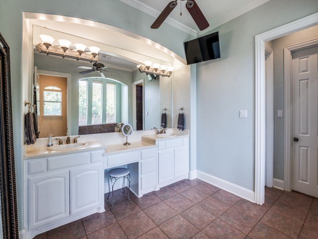 1601 Coyote Ridge, Carrollton, TX 75010