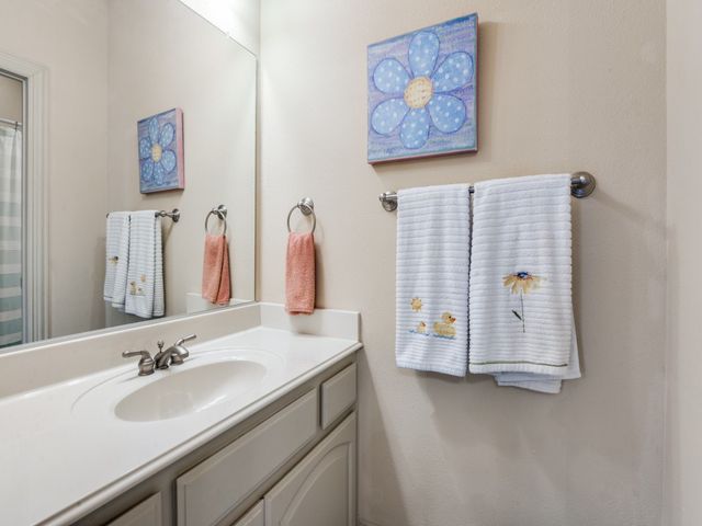 1601 Coyote Ridge, Carrollton, TX 75010