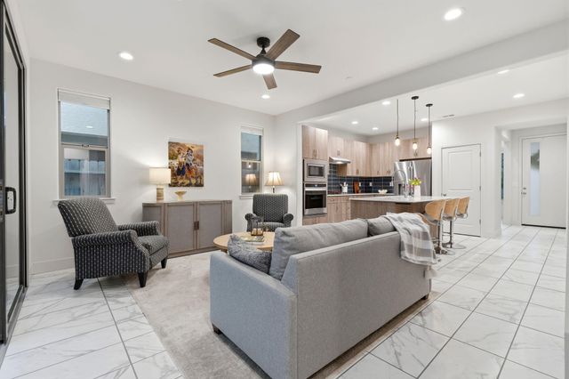 3345 W Florence Avenue, Visalia, CA 93277