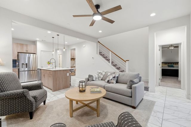 3345 W Florence Avenue, Visalia, CA 93277