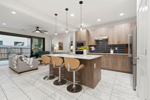 3345 W Florence Avenue, Visalia, CA 93277