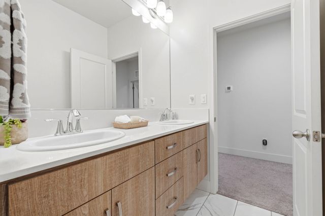 3345 W Florence Avenue, Visalia, CA 93277