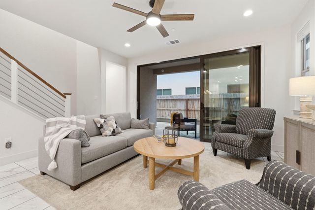 3345 W Florence Avenue, Visalia, CA 93277